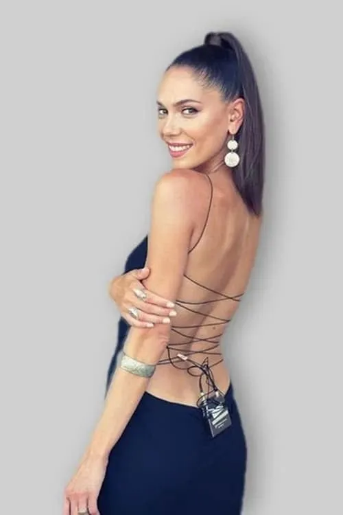 Irina Fodor — personaje: Self - Host