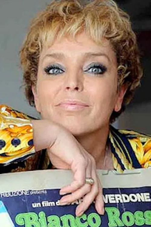 Irina Sanpiter interpretando a Magda Ghiglioni