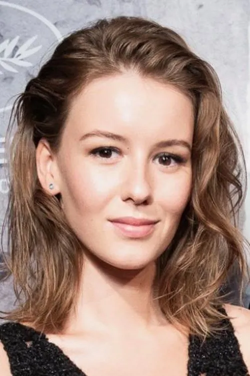 Ирина Старшенбаум interpretando a Marika