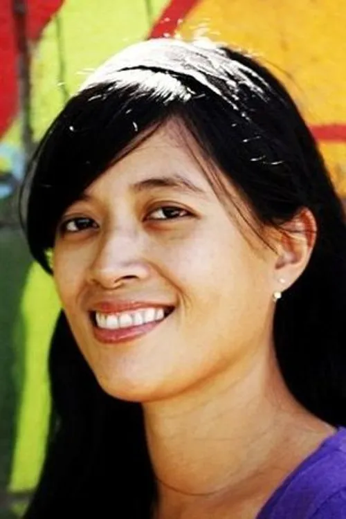 Jonny Hart ha trabajado con Iris Sicam en 1 ocasiones