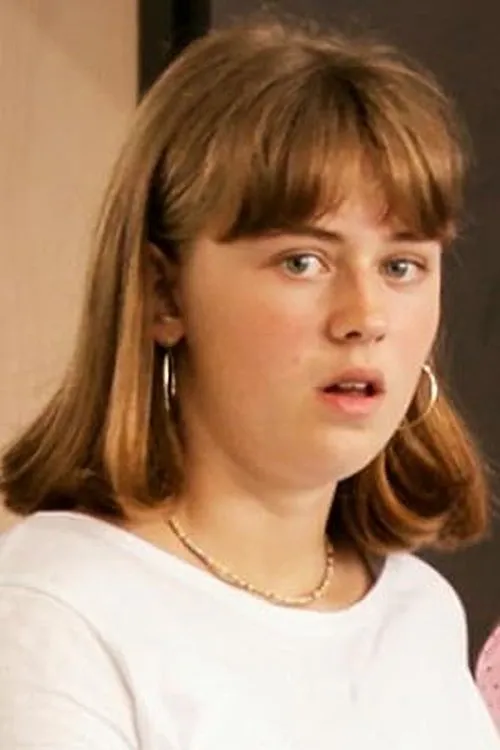 Iris Thrane Perreux — personaje: Emma