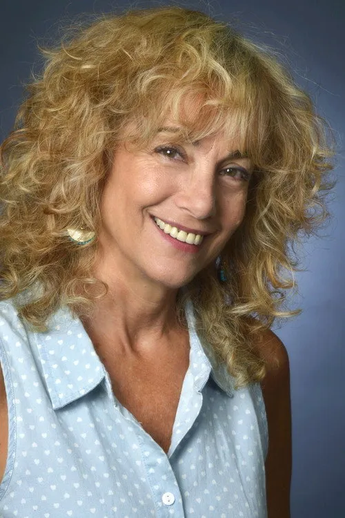 Irit Frank interpretando a Liora
