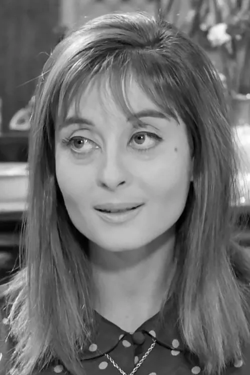 Iro Kyriakaki interpretando a Fani