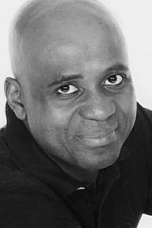 Fabrizio Bracconeri ha trabajado con Isaac George en 2 ocasiones