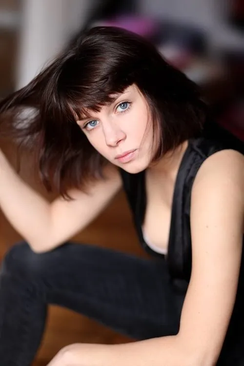 Isabel Jeannin — personaje: Stella Leroi