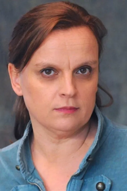 Alice de Lencquesaing ha trabajado con Isabelle Mazin en 2 ocasiones