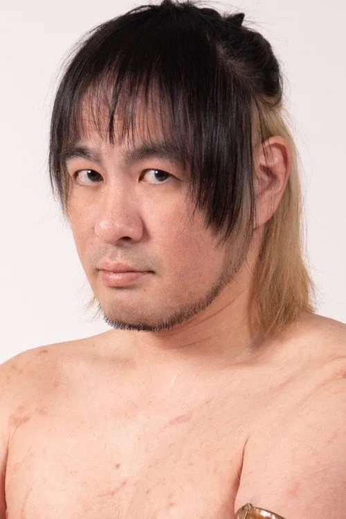 Isami Kodaka interpretando a himself