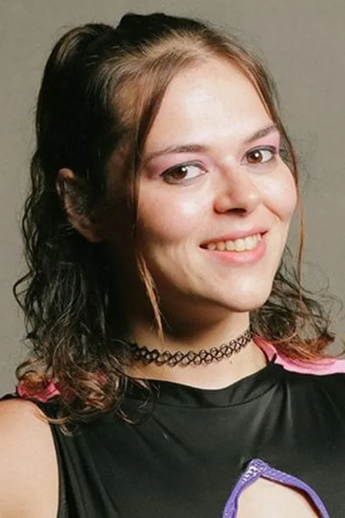 Rosalie Valle ha trabajado con Isana Alraun en 1 ocasiones