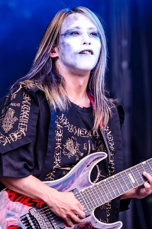 ???? ha trabajado con ISAO en 9 ocasiones