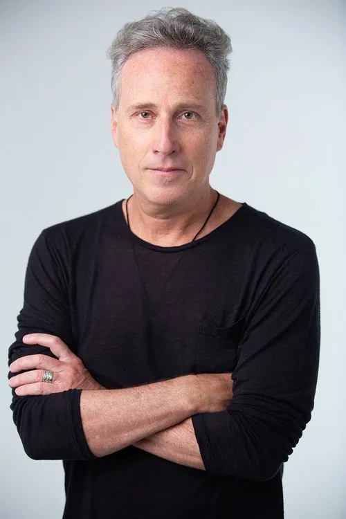 Foto de perfil del actor Isio Ghelman en el reparto