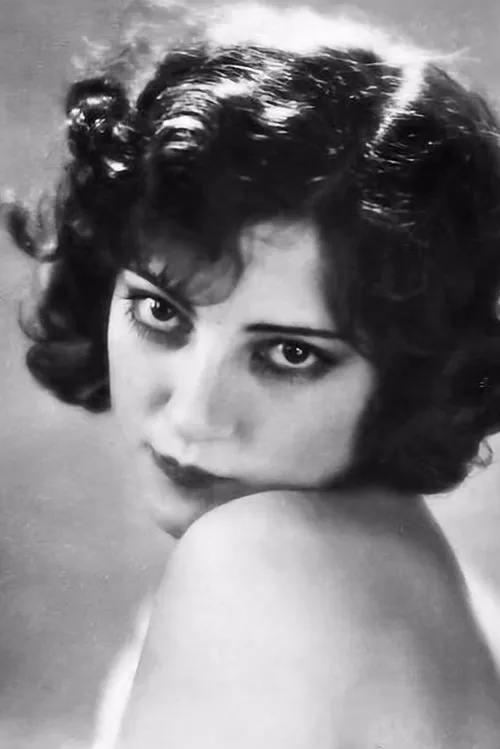 Ita Rina interpretando a Betty Martens