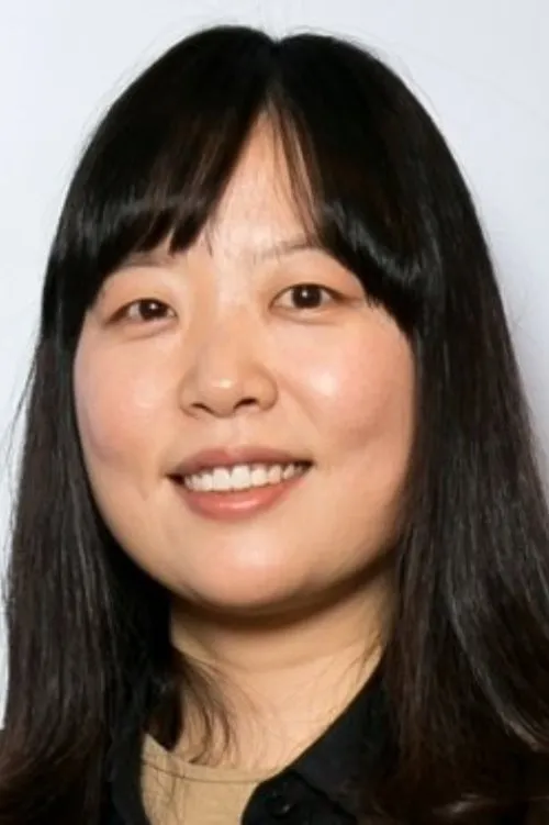 이우정 — personaje: Herself