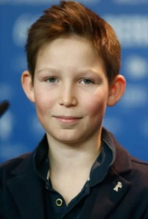 Ivo Pietzcker interpretando a Ernst Lossa