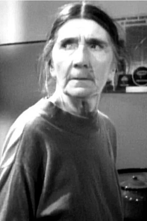 Iya Marks interpretando a 