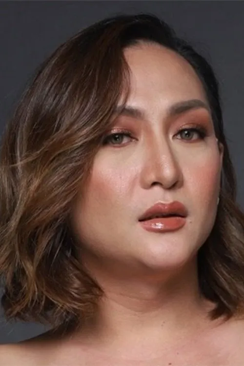 Iyah Mina — personaje: Ivory