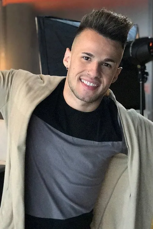 Pierre Rubberax ha trabajado con Izan Loren en 4 ocasiones