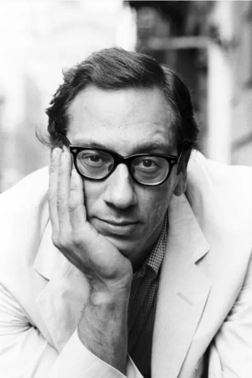 Tom Paxton ha trabajado con Izzy Young en 1 ocasiones