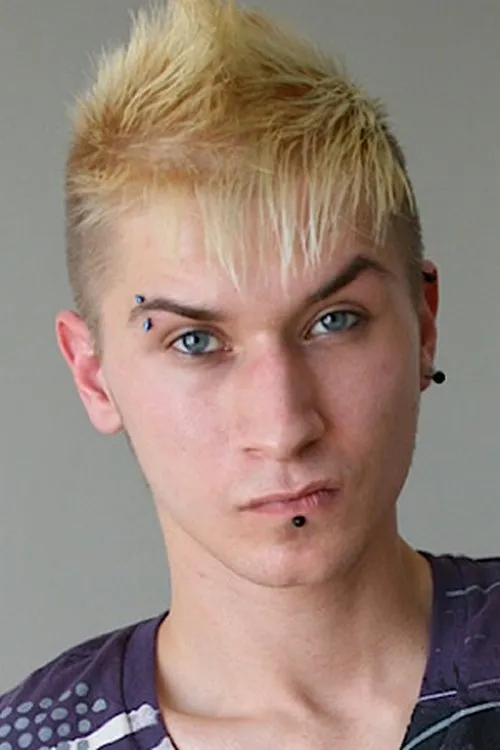 J.D. Hawke interpretando a