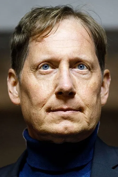 Nonna Cardoner ha trabajado con J. David Hinze en 1 ocasiones