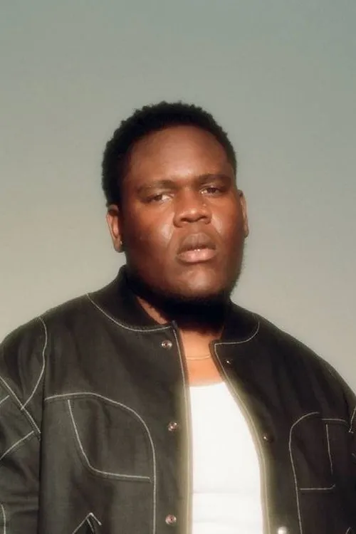 Jabari Manwa interpretando a Himself