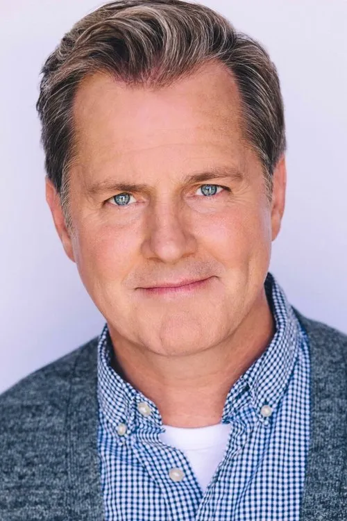 Jack Armstrong interpretando a Sean Barker / The Guyver