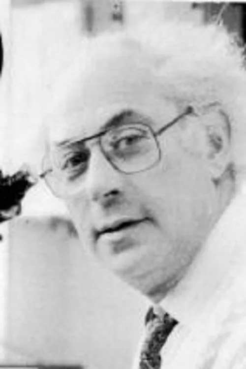 Jack Cohen interpretando a 