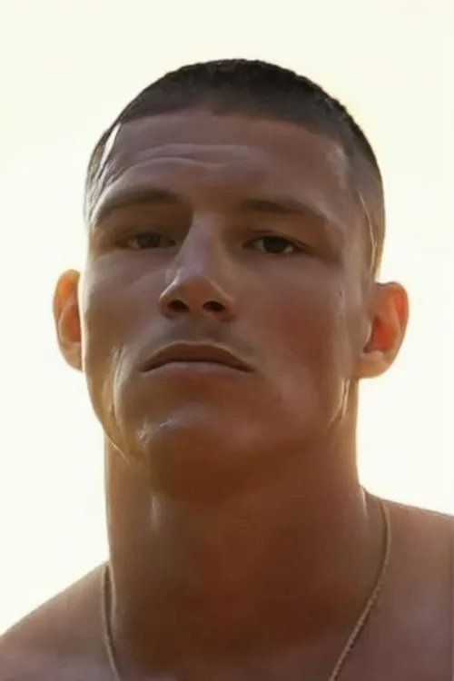 Jack Gipp interpretando a Self