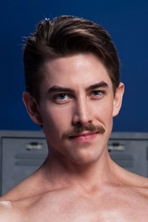 Logan Moore ha trabajado con Jack Hunter en 5 ocasiones