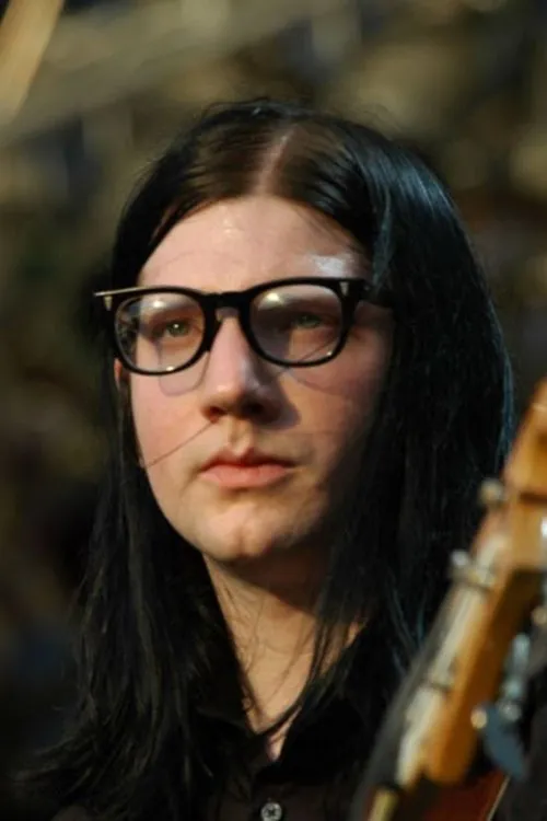 Jack White ha trabajado con Jack Lawrence en 6 ocasiones