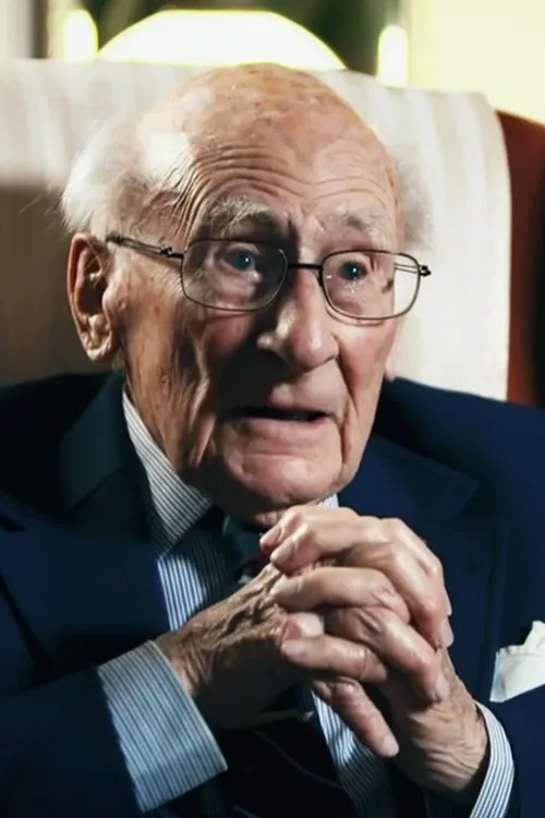 Jack Lyon interpretando a Himself - Stalag Luft III Prisoner