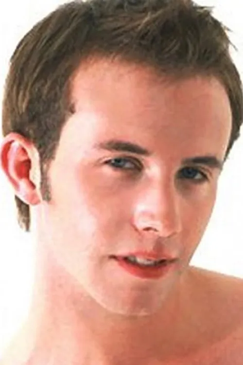 Jack Paronuzzi interpretando a Paris Waiter