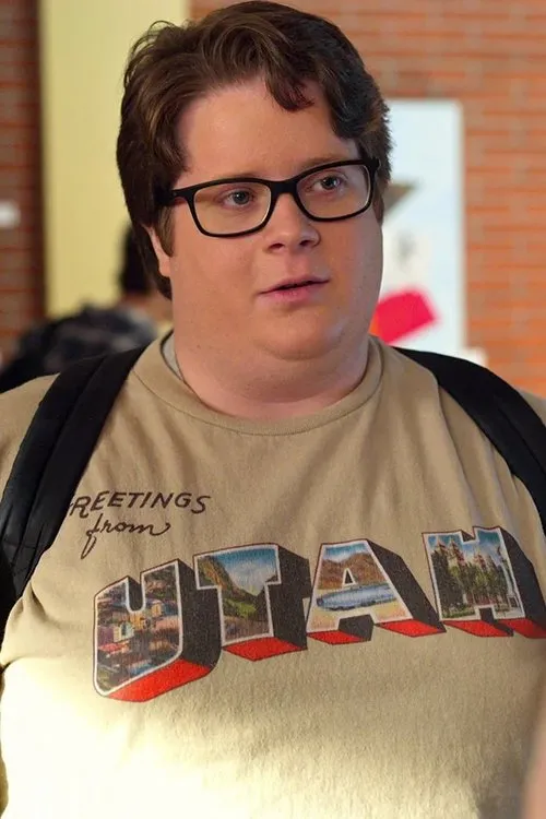 Jack Seavor McDonald interpretando a Tristan