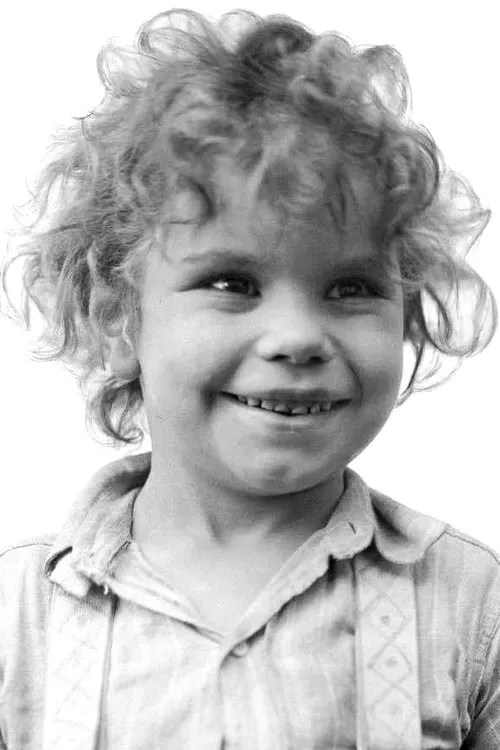 Jackie Condon interpretando a Jackie