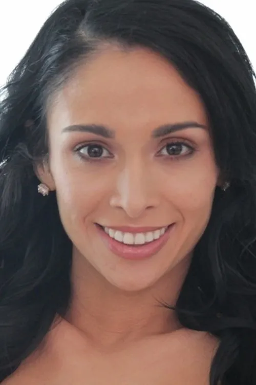 Jackie Wood interpretando a