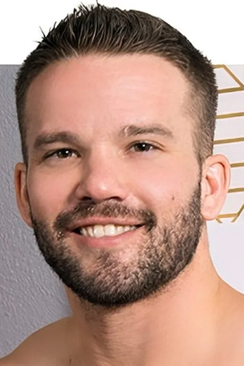 Jackson interpretando a (archive footage)