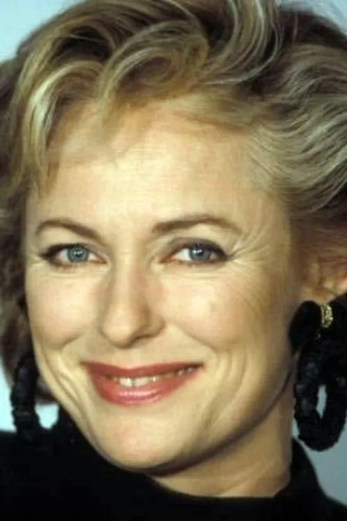 Évelyne Dhéliat ha trabajado con Jacqueline Alexandre en 2 ocasiones