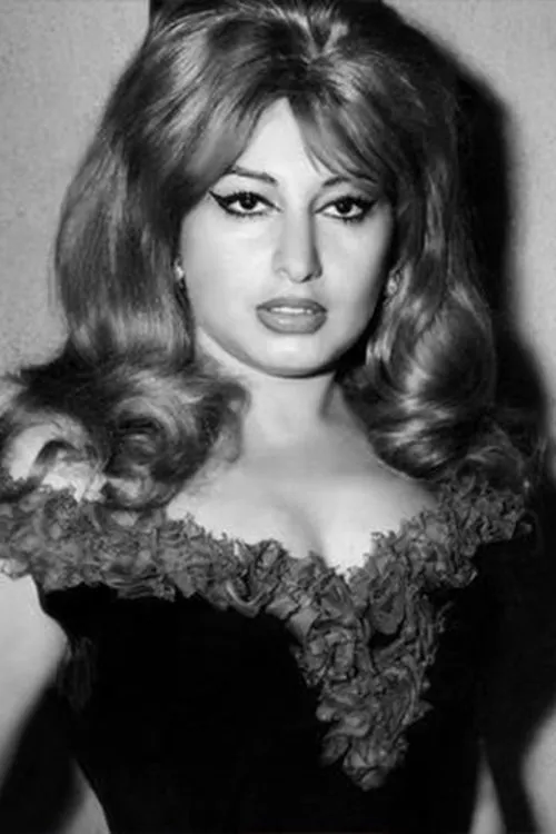 ???? ??? ????? ha trabajado con Jacquline en 1 ocasiones