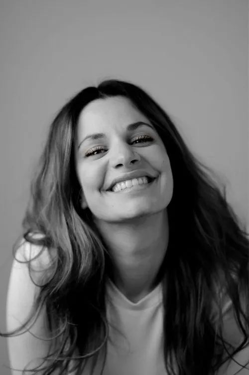 Jael Pascual — personaje: Isabel "Isa" Jiménez