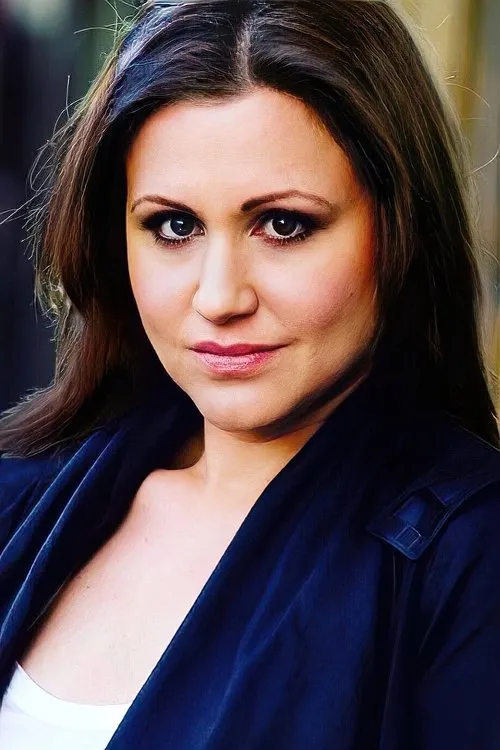 Ireland Baldwin ha trabajado con Jaime Gallagher en 1 ocasiones