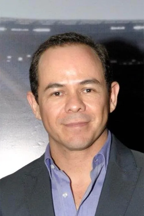 Jaime Guerrero interpretando a Self