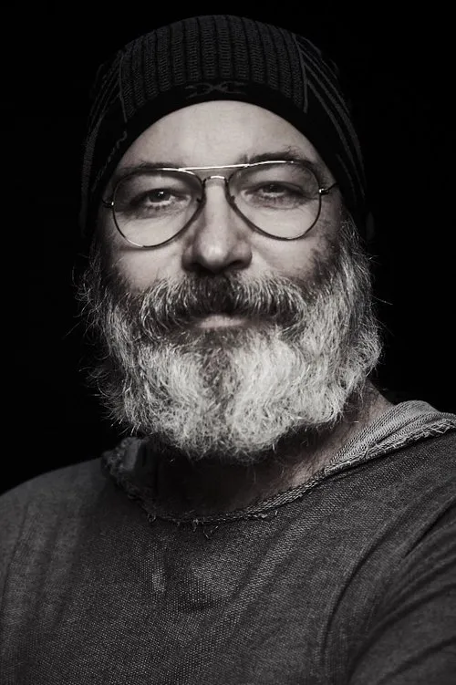 Jairo Mattos interpretando a Ele Mesmo