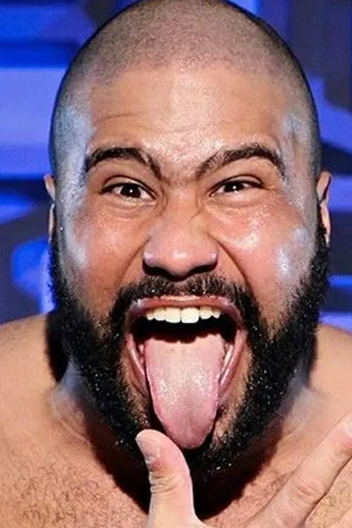 Josh Briggs ha trabajado con Jaka en 4 ocasiones