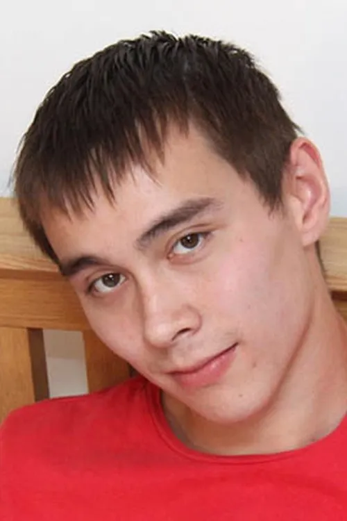 Jake Zhang interpretando a 