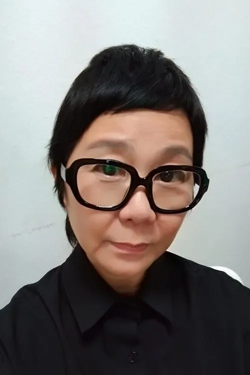 Thomas Pang ha trabajado con Jalyn Han en 1 ocasiones