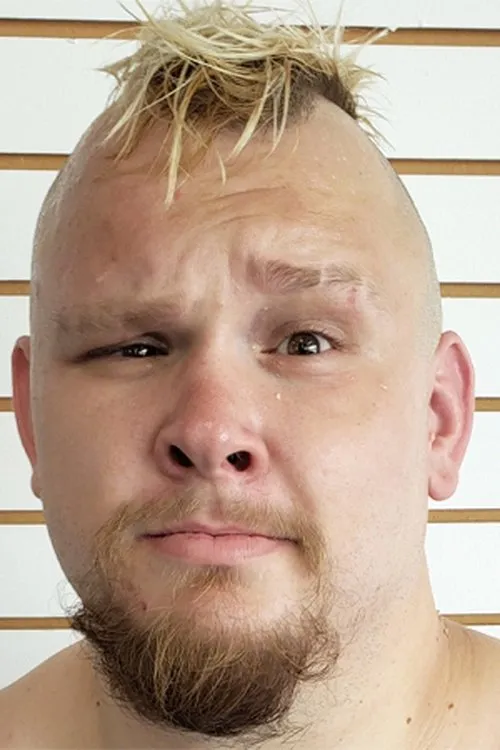 Aaron Echeveste Lopez ha trabajado con James Barnes en 1 ocasiones