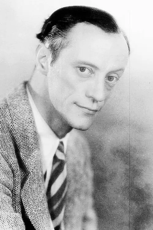 Dodson Mitchell ha trabajado con James Bradbury Jr. en 1 ocasiones