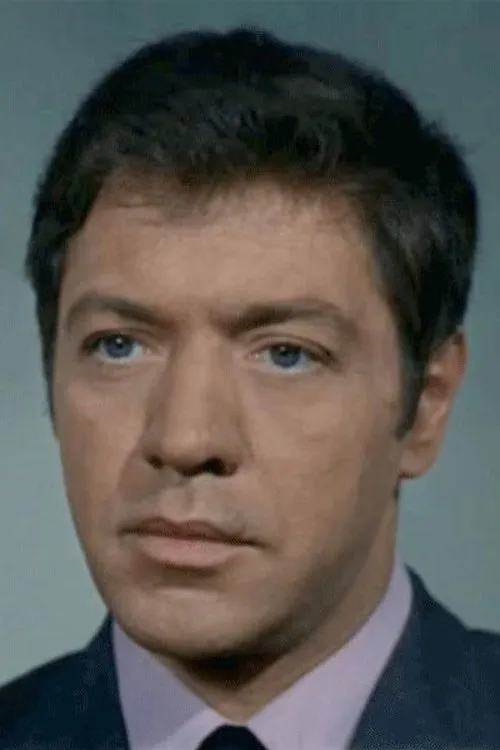 June Turner ha trabajado con James Culliford en 1 ocasiones