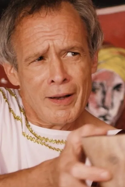 James Fitzgerald interpretando a Tiberius