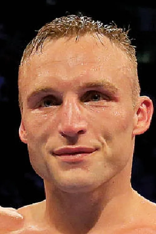 James Metcalf interpretando a Self