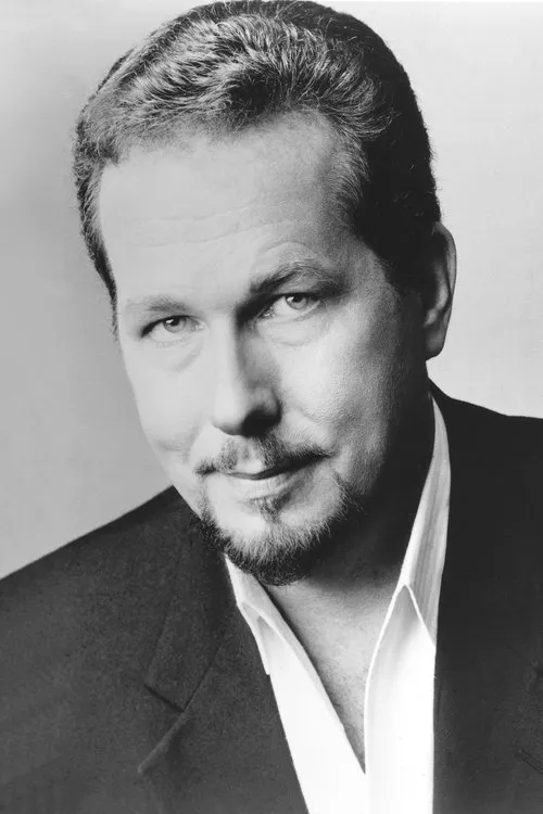 Foto de perfil del actor James Morris en el reparto